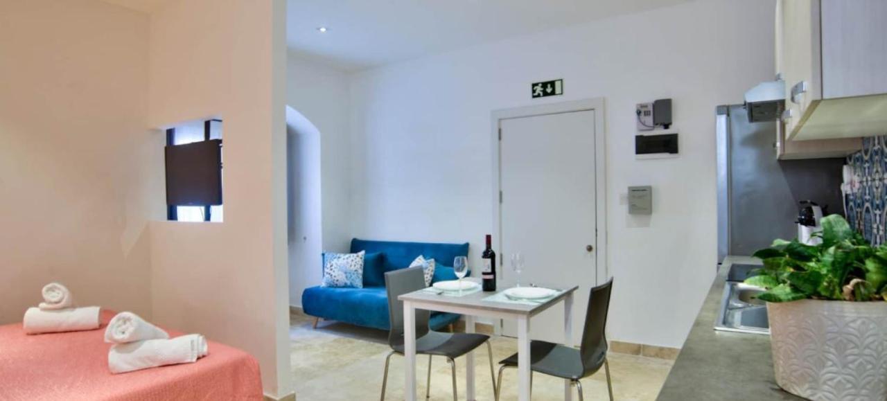 Ursula Apartments Self Catering Studios And 1-Br In Central Valletta By Tritoni Hotels Ngoại thất bức ảnh