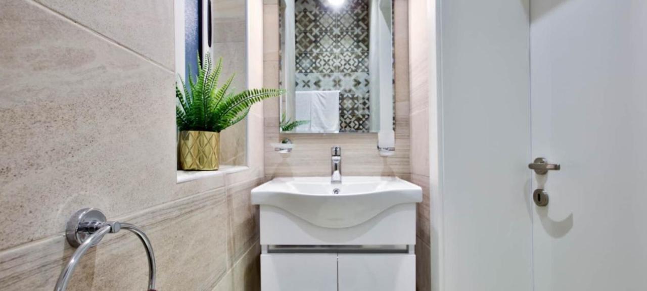 Ursula Apartments Self Catering Studios And 1-Br In Central Valletta By Tritoni Hotels Ngoại thất bức ảnh